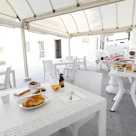 Arcobaleno Guest house *